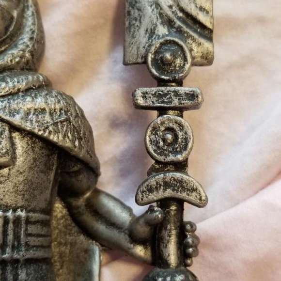 VINTAGE ROMAN GLADIATOR STATUE MADE IN ITALY - Picture 2 of 4